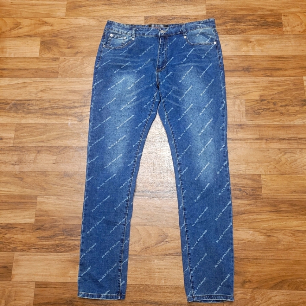 Black Pyramid Light Blue Denim Jeans 'Allover Print
